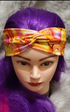 Load image into Gallery viewer, Sunburst Liquid Satin Sunburst Liquid Satin Snazzy headwear