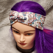 Load image into Gallery viewer, Retro Mixtapes Retro Mixtapes Snazzy headwear